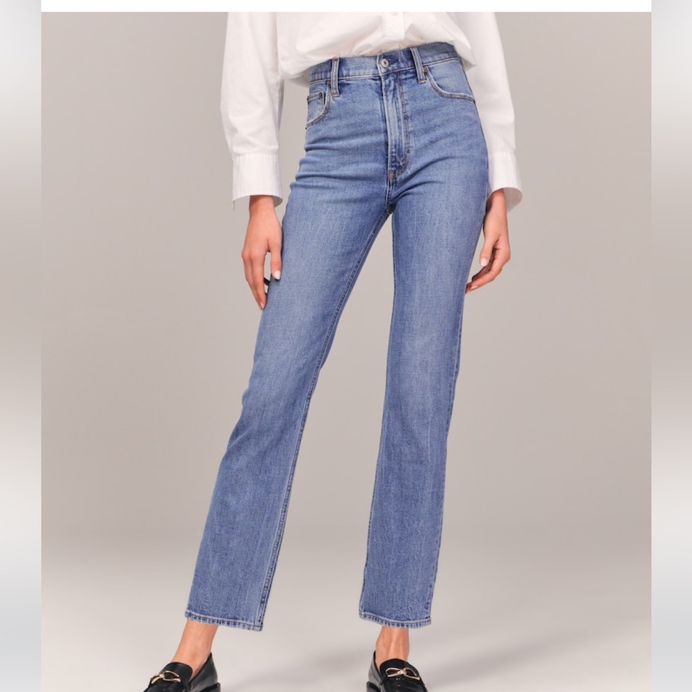 Abercrombie and fitch 90s ultra high rise jean